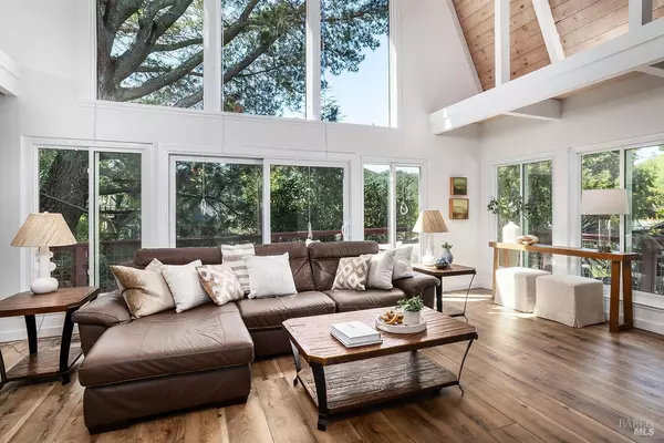 32 Geary AVE, Fairfax, CA 94930