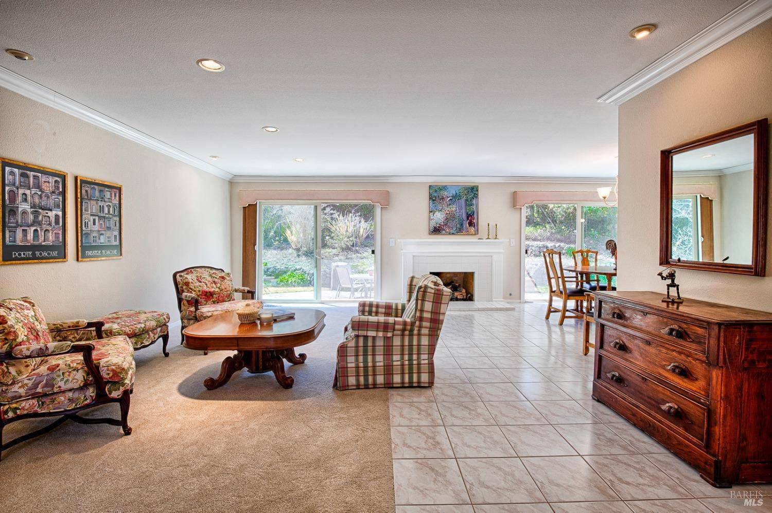 Santa Rosa, CA 95409,431 Oak Brook LN