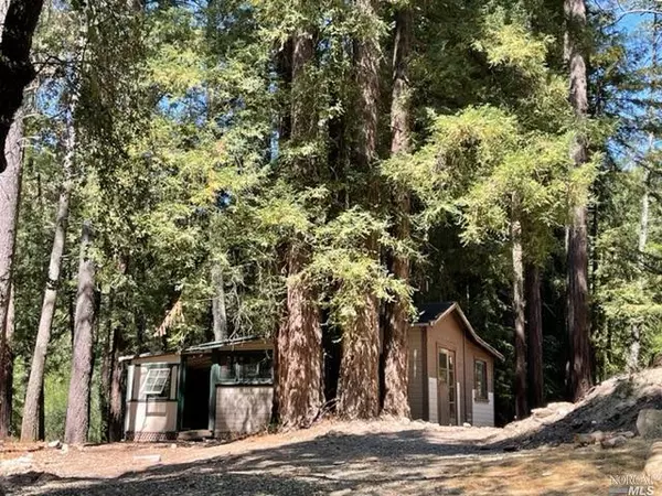 5070 Gates RD, Santa Rosa, CA 95404