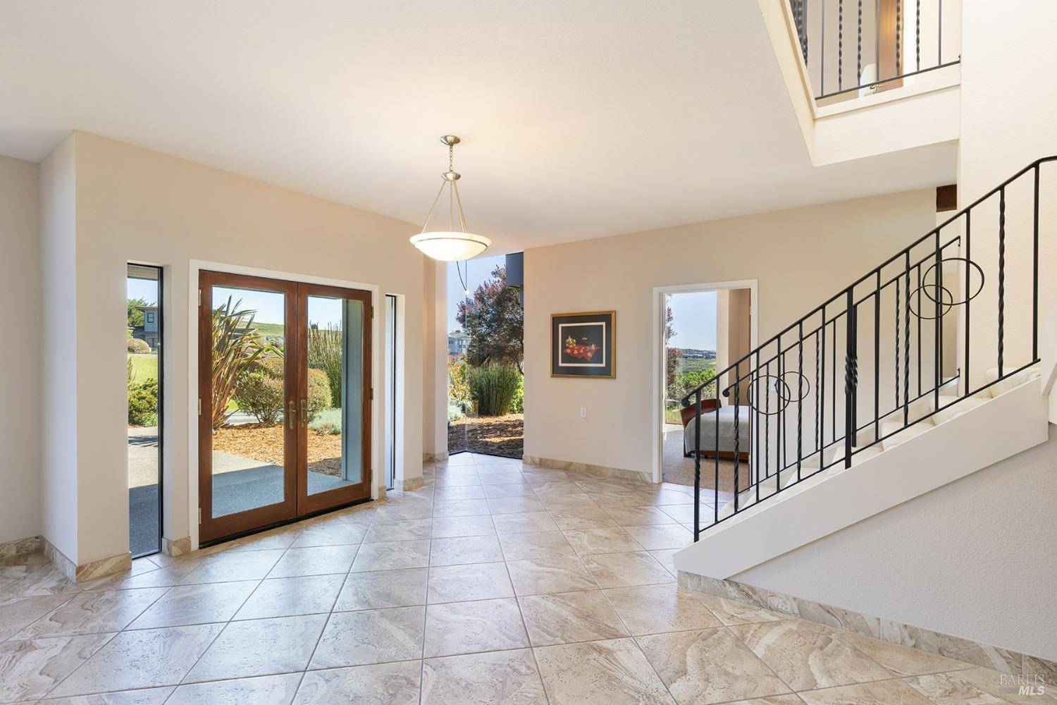 Bodega Bay, CA 94923,315 Mainsail DR
