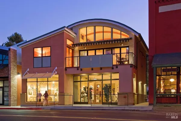 Geyserville, CA 95441,21015 Geyserville AVE