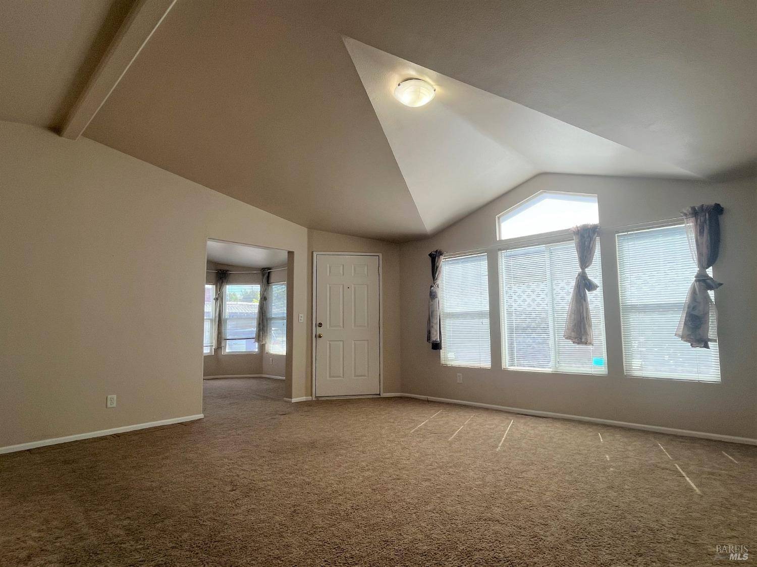 Sebastopol, CA 95472,6630 Evergreen AVE