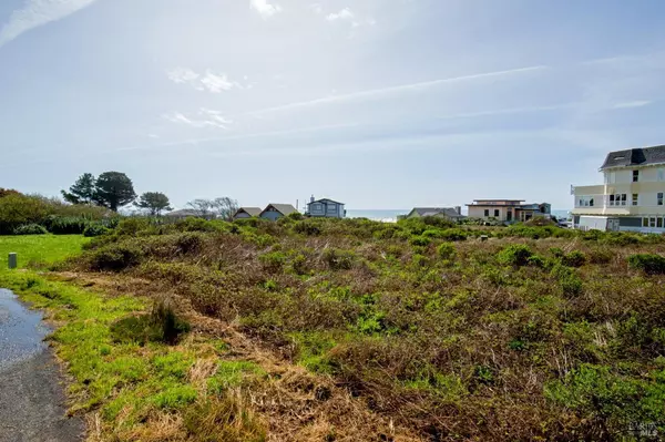 Whitethorn, CA 95589,86 Steelhead CT