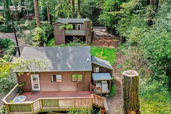Monte Rio, CA 95462,9079 Middle TER