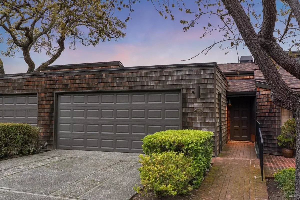 San Rafael, CA 94903,433 El Faisan DR