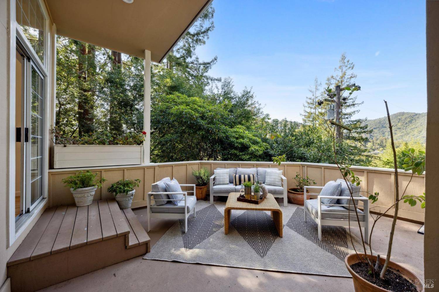Mill Valley, CA 94941,240 Del Casa DR