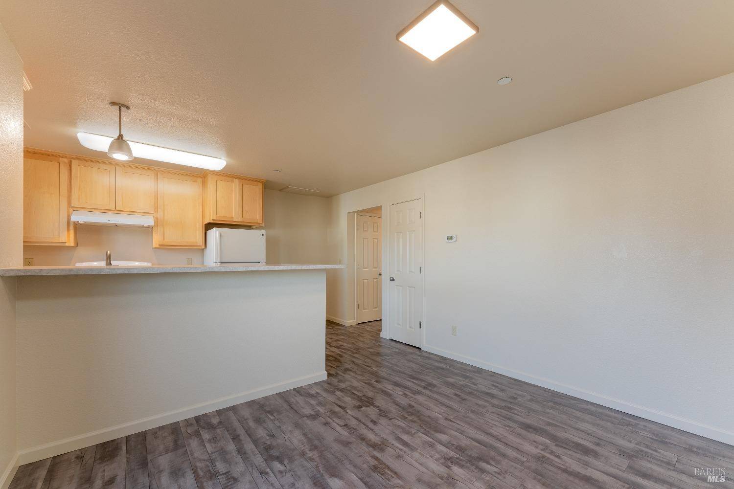 Ukiah, CA 95482,334 N Main ST