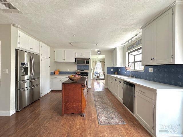 Ukiah, CA 95482,75 Fairview CT