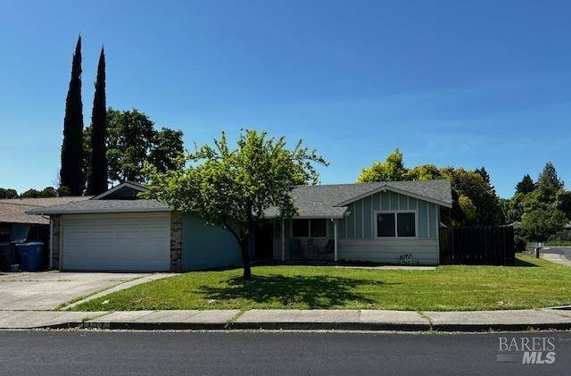137 Arrowhead DR, Vacaville, CA 95687
