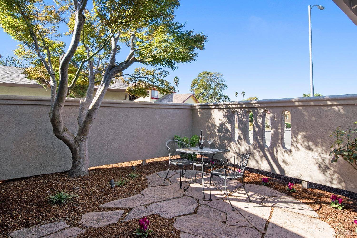 Petaluma, CA 94954,2020 Clydesdale WAY