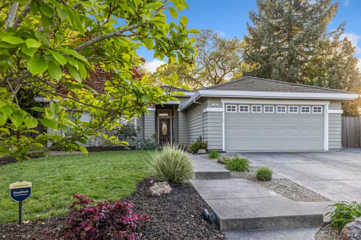 Windsor, CA 95492,219 Persimmon PL