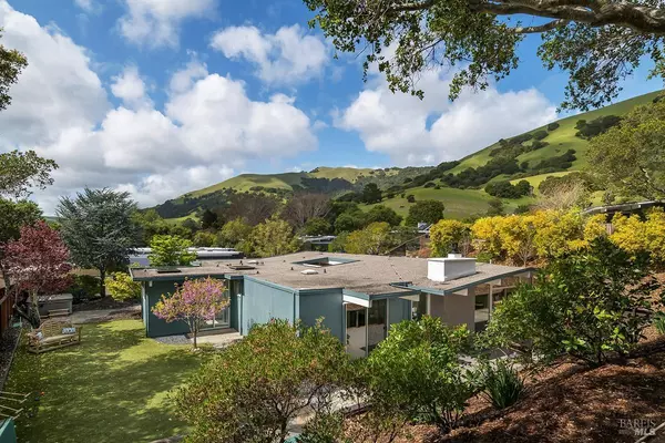 San Rafael, CA 94903,315 Mount Shasta DR