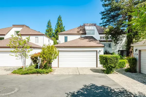 1250 Redwood CT, Dixon, CA 95620