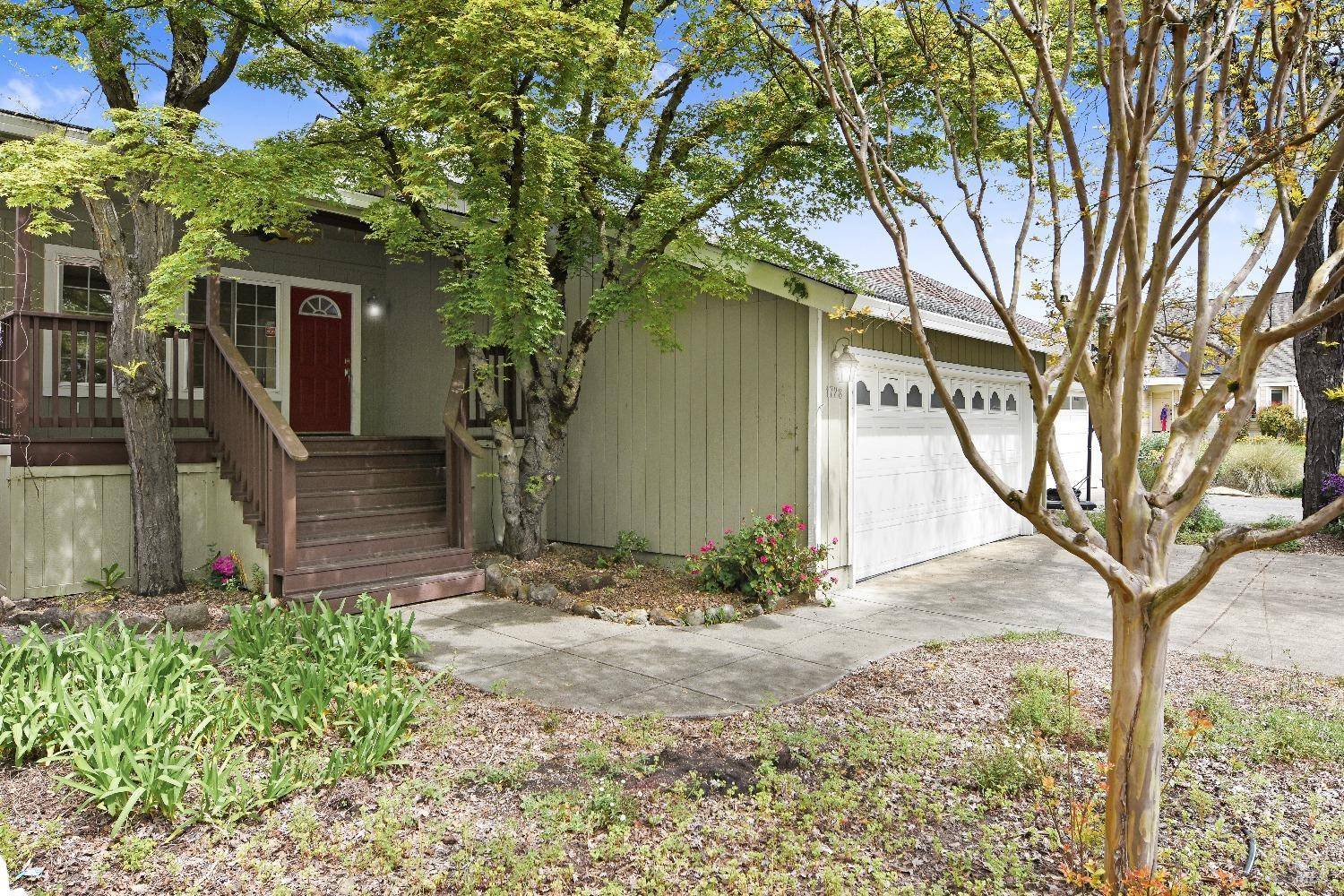 Santa Rosa, CA 95405,1728 Arroyo Sierra CIR