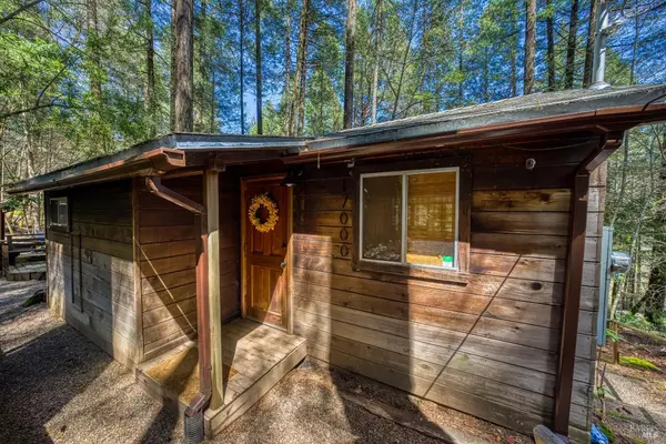 Cobb, CA 95426,17000 Edgewood WAY