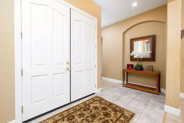 Santa Rosa, CA 95404,3501 Kendell Hill DR