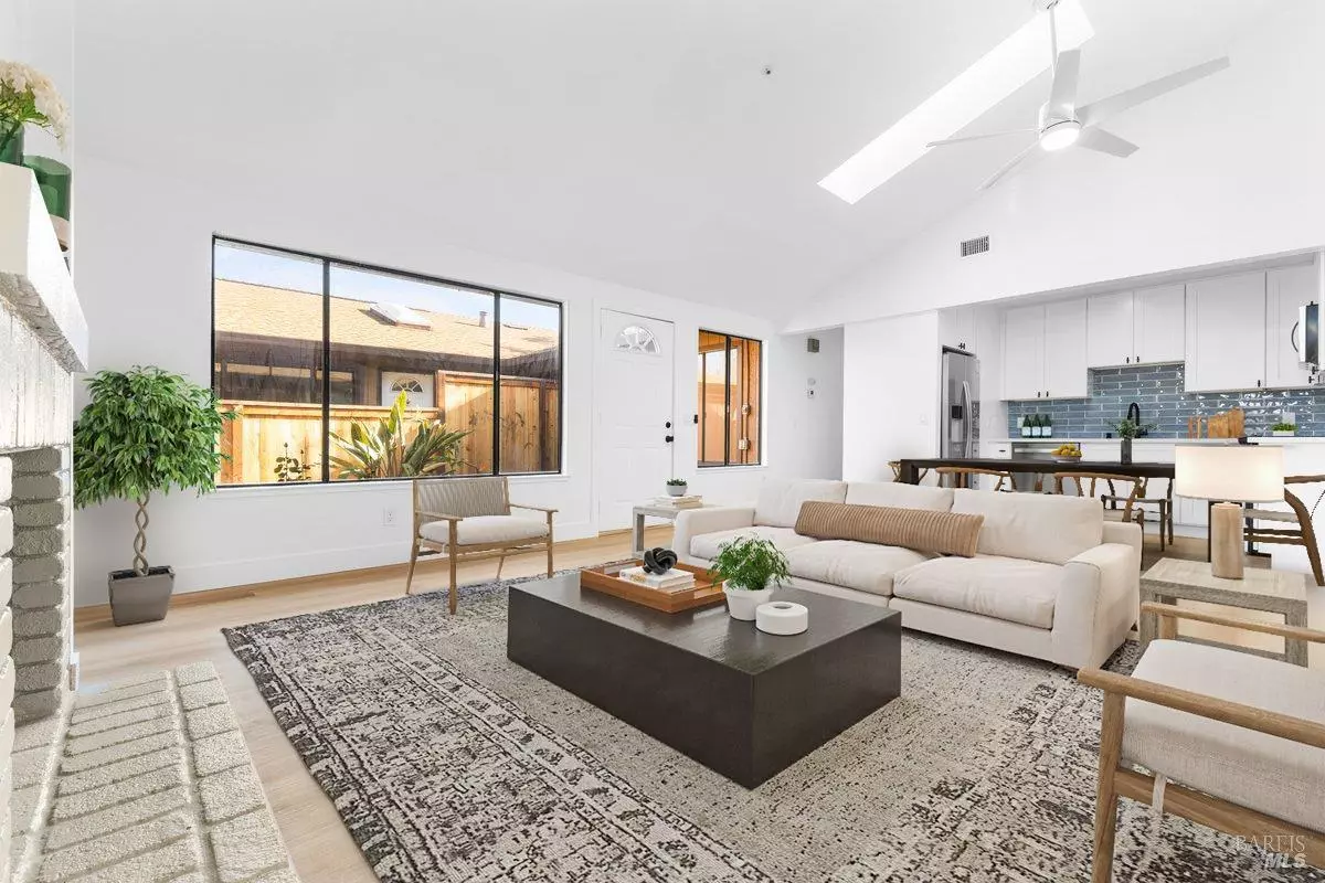 Cotati, CA 94931,850 E Cotati AVE 13