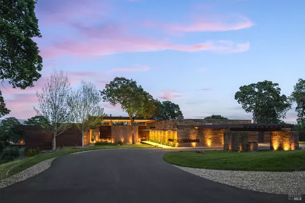 3050 High Grove LN, Sonoma, CA 95476