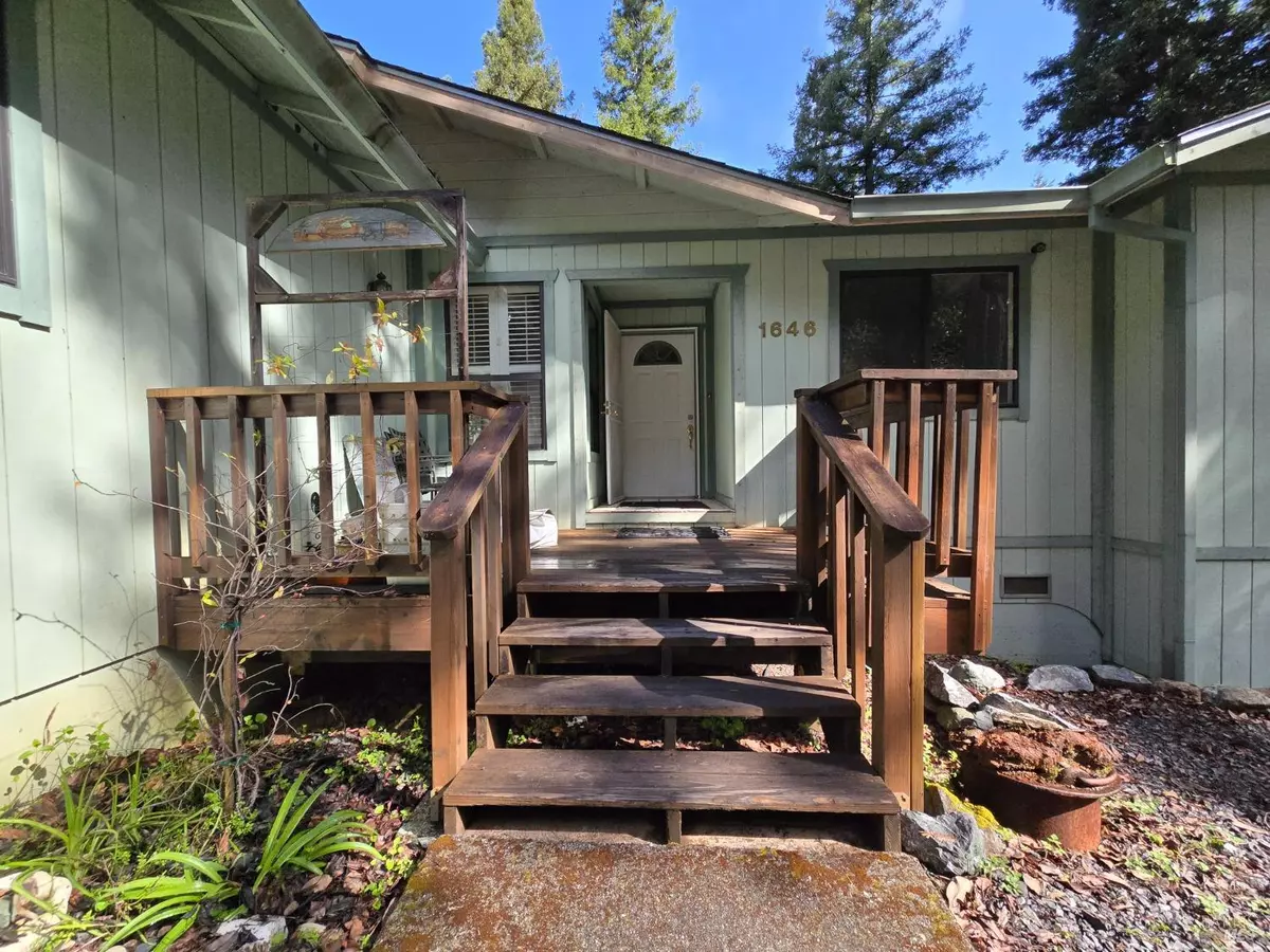 Willits, CA 95490,1646 Ponderosa RD