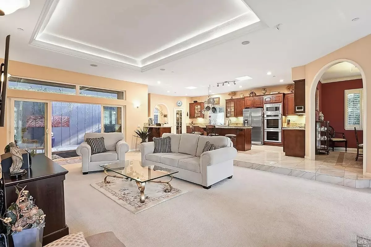Guerneville, CA 95446,15047 Drake RD
