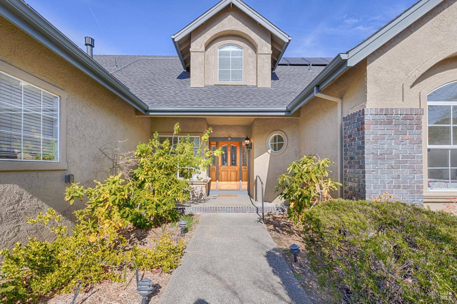 Santa Rosa, CA 95409,6259 Meadowstone DR