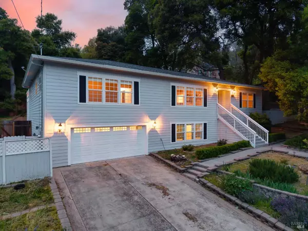 Kelseyville, CA 95451,2717 Buckingham DR
