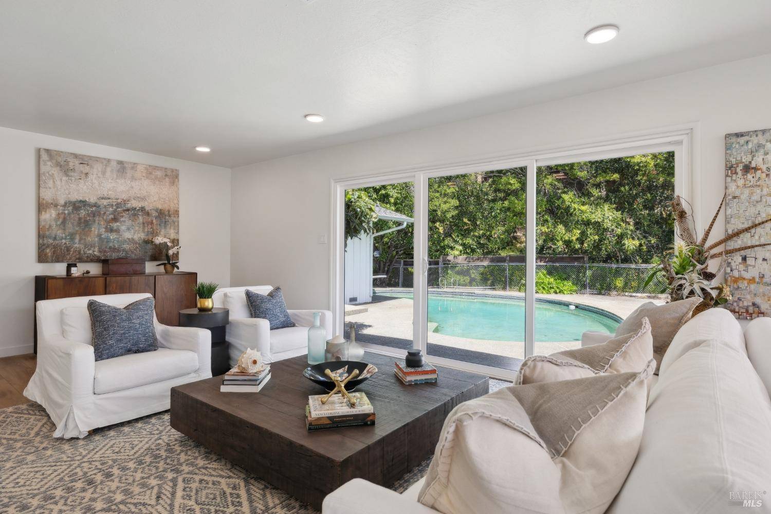 San Rafael, CA 94901,224 Knight DR