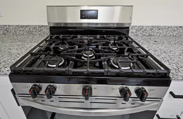 Calistoga, CA 94515,1422 N Oak ST