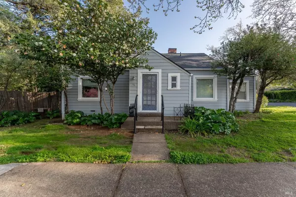 735 Grove AVE, Ukiah, CA 95482