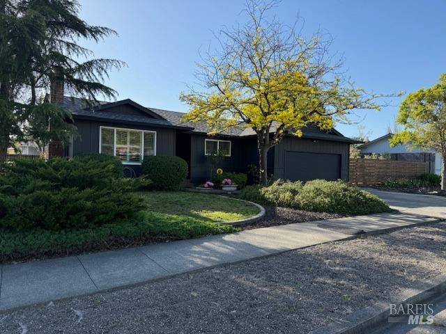 1901 Peterson LN, Santa Rosa, CA 95403