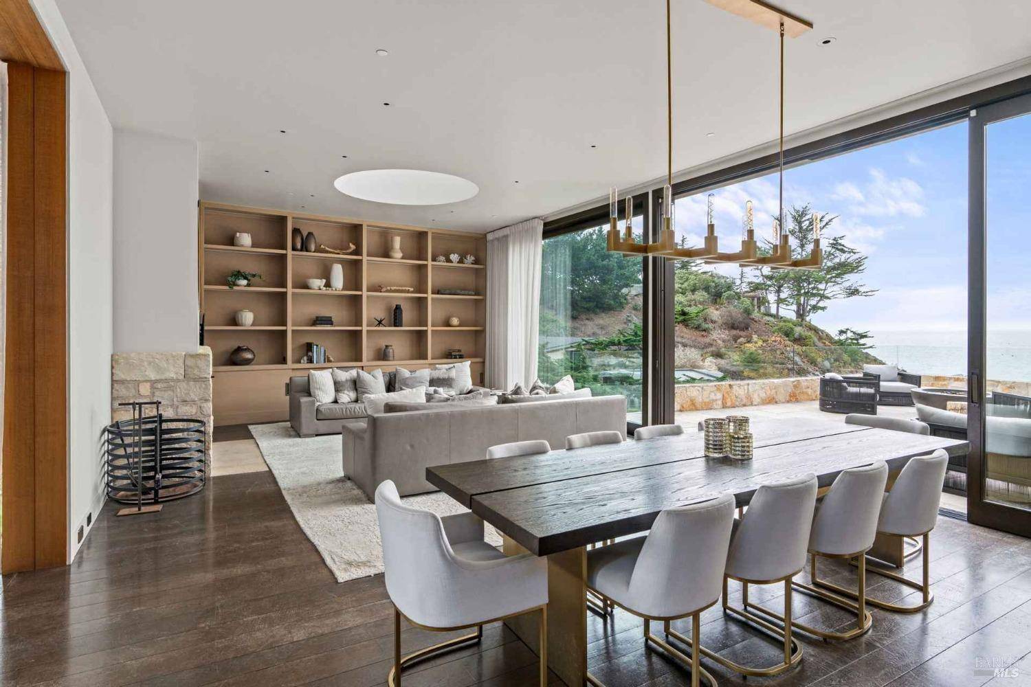 Carmel, CA 93923,230 Highway 1