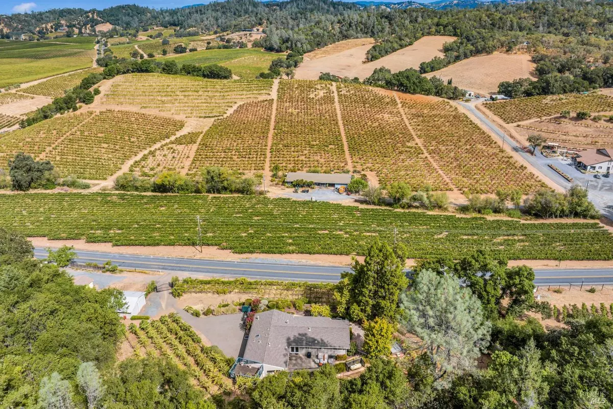 Geyserville, CA 95441,1389 Canyon RD