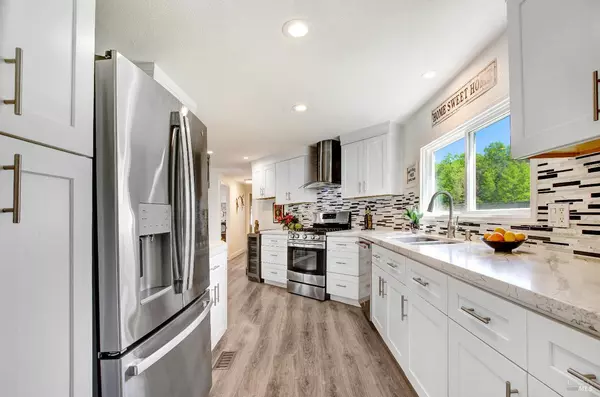 St. Helena, CA 94574,36 Laguna Seca CT