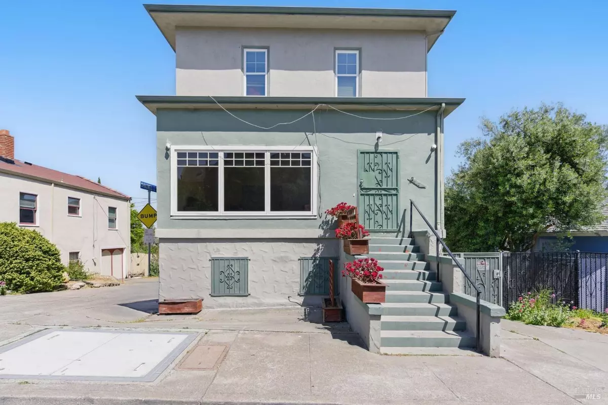 Vallejo, CA 94590,914 Sacramento ST