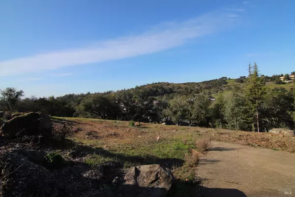 3816 Clear RDG, Santa Rosa, CA 95404