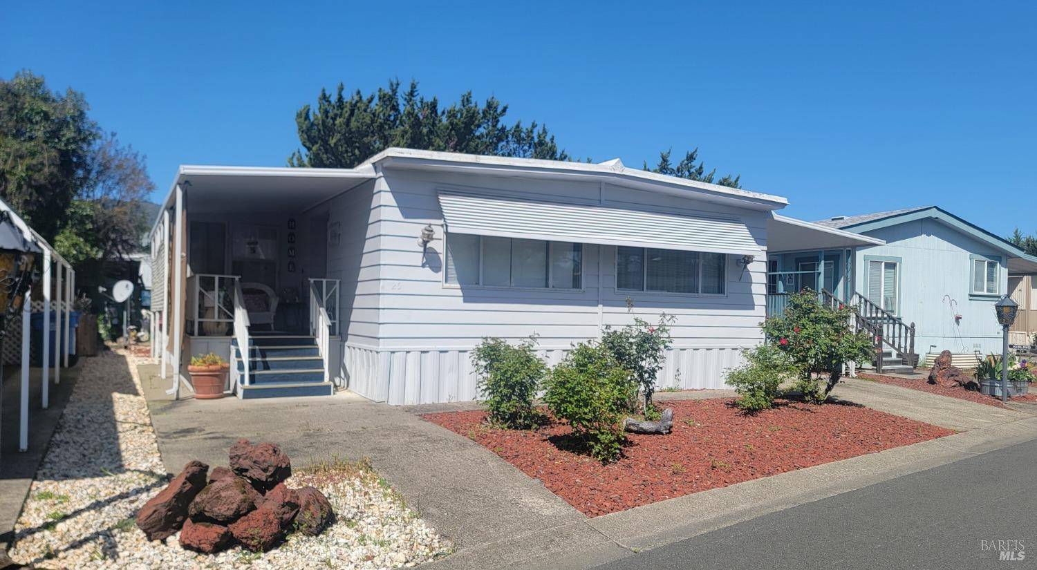 Ukiah, CA 95482,460 E Gobbi ST 25