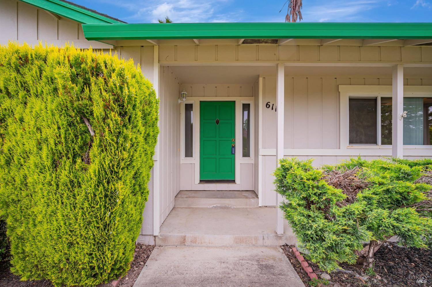 Windsor, CA 95492,6114 Wright WAY