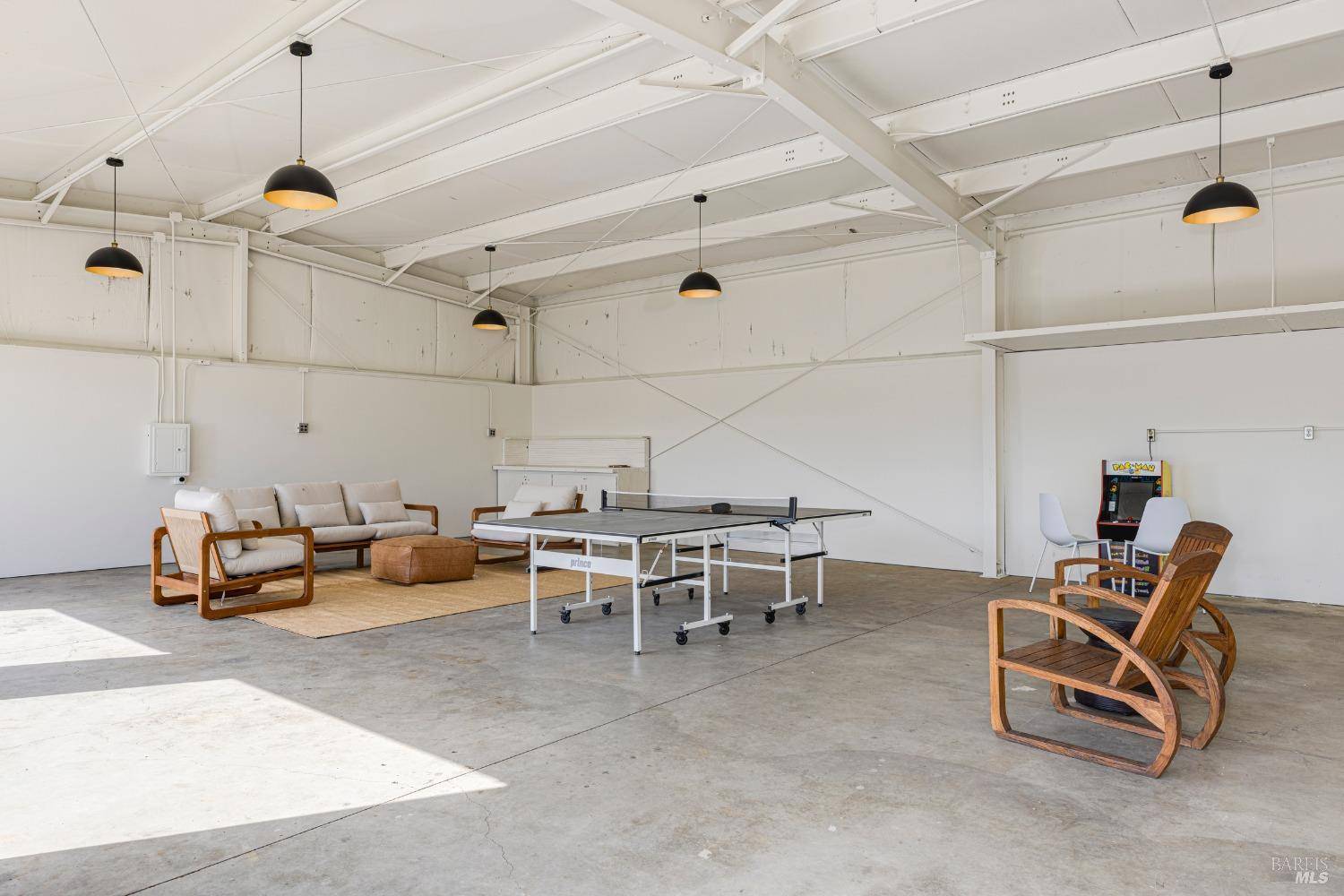 Sonoma, CA 95476,21725 Burndale RD