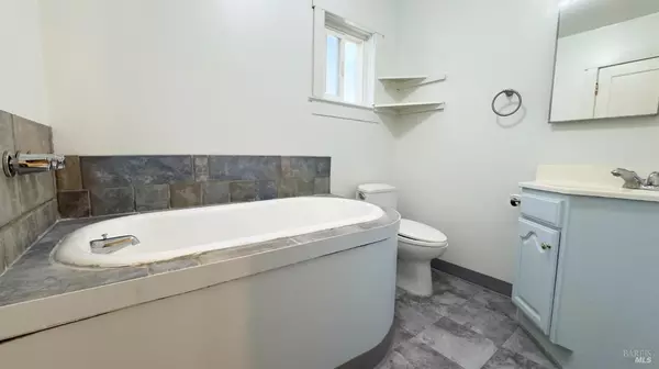 Nice, CA 95464,3808 Manzanita AVE