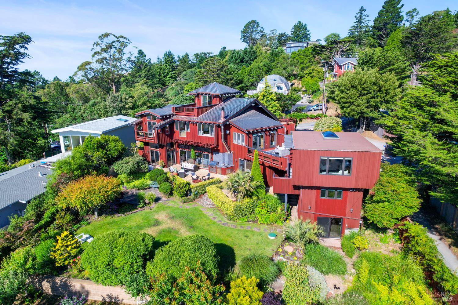 Mill Valley, CA 94941,390 Panoramic HWY