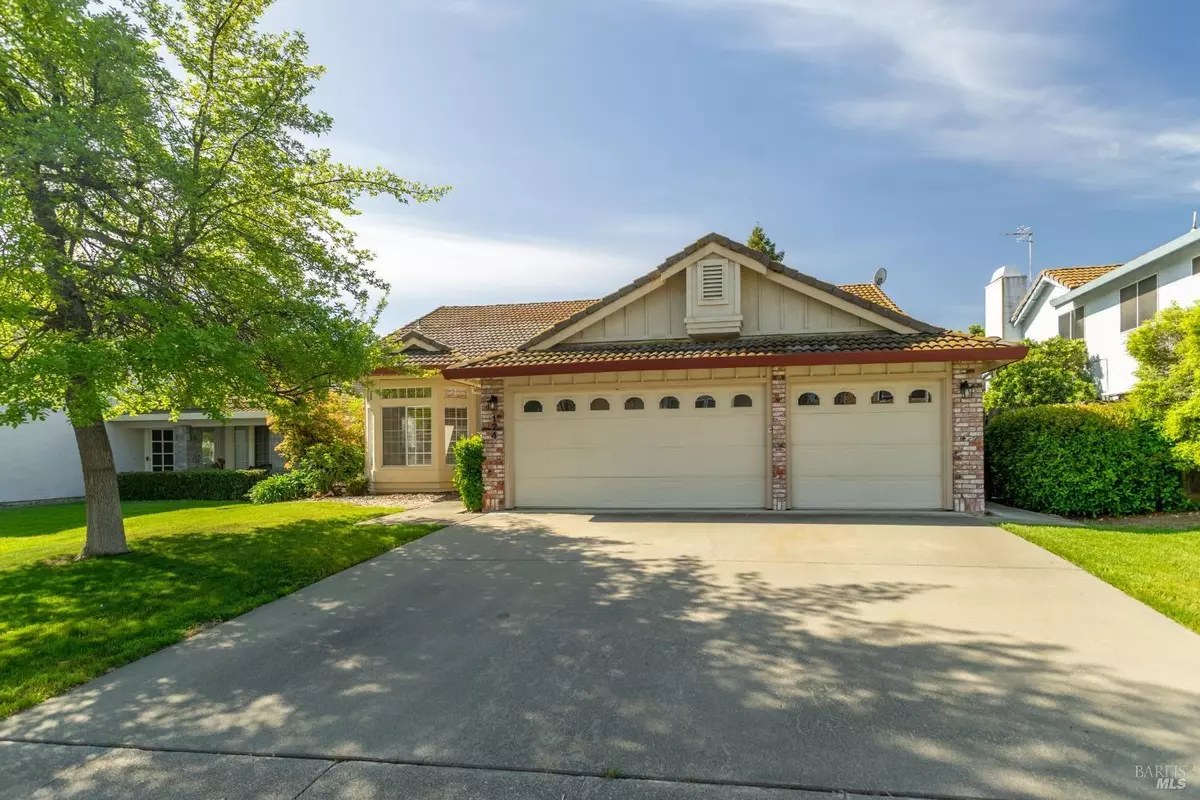 Vacaville, CA 95688,124 Lighthouse WAY