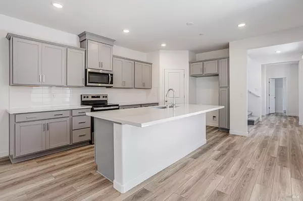 Rohnert Park, CA 94928,9037 Camino Colegio ST