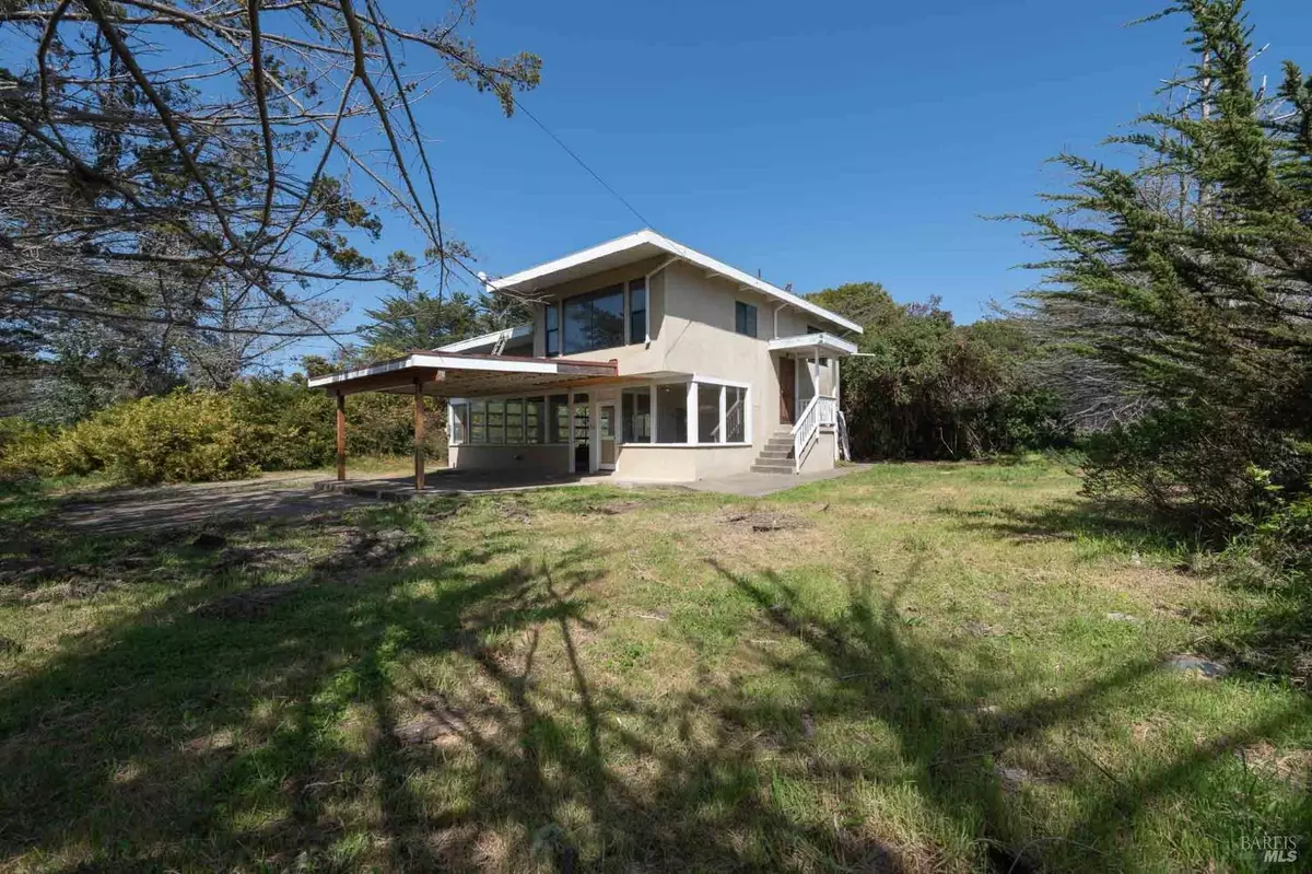 Manchester, CA 95459,19801 S Highway 1