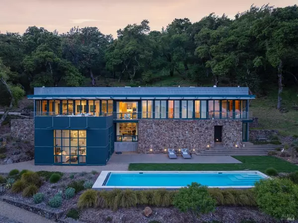 Sonoma, CA 95476,5340 Grove ST