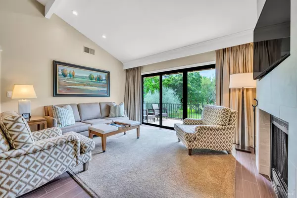 Napa, CA 94558,883 Oak Leaf WAY