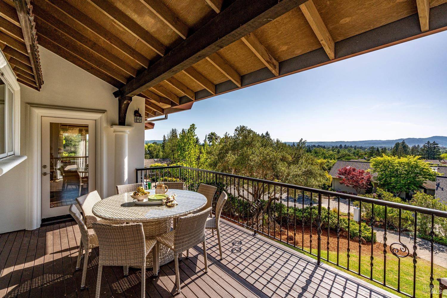 Napa, CA 94558,14 Maui WAY