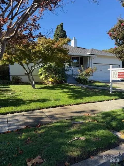 Napa, CA 94559,525 Minahen ST N