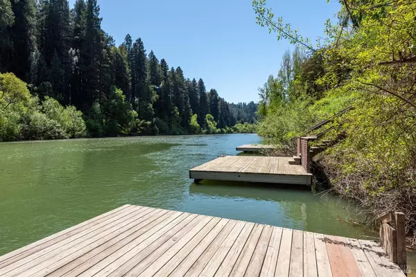 15627 Riverside DR, Guerneville, CA 95446