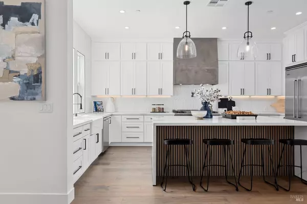 Santa Rosa, CA 95403,3742 Sawgrass PL