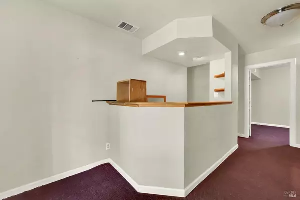 Vacaville, CA 95688,217 Parker ST
